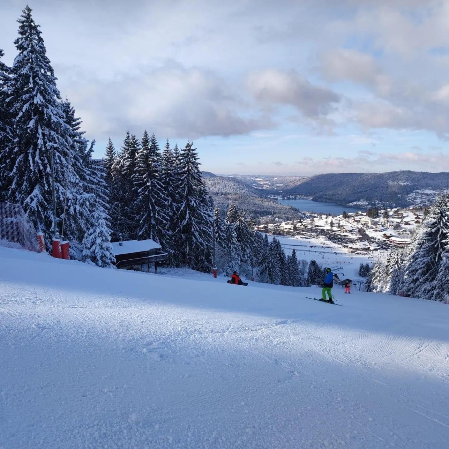 Apartamento Le Petit Bonhomme De Neige Gérardmer Exterior foto